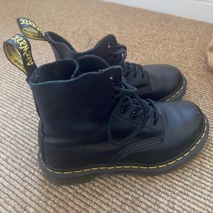 Dr. Martens women’s pascal boots
